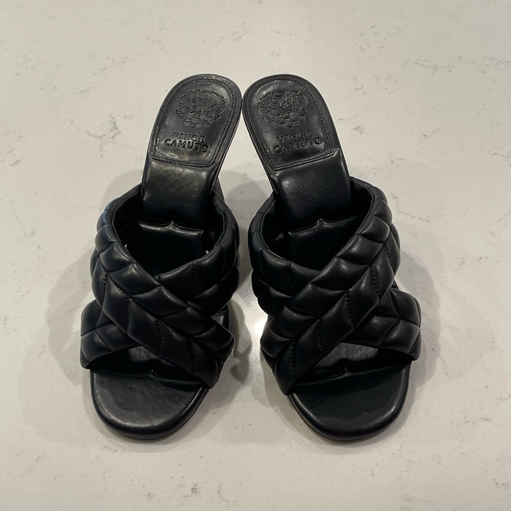Vince Camuto Black Woven Mule Sandals – Trendy Padded Strap